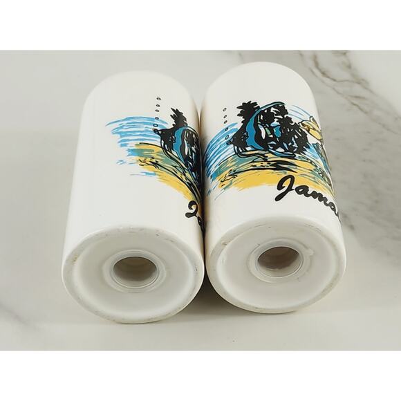 Jamaica Salt & Pepper Shakers Souvenir 3 1/4" White Porcelain Ocean Fish Design - Picture 9 of 11